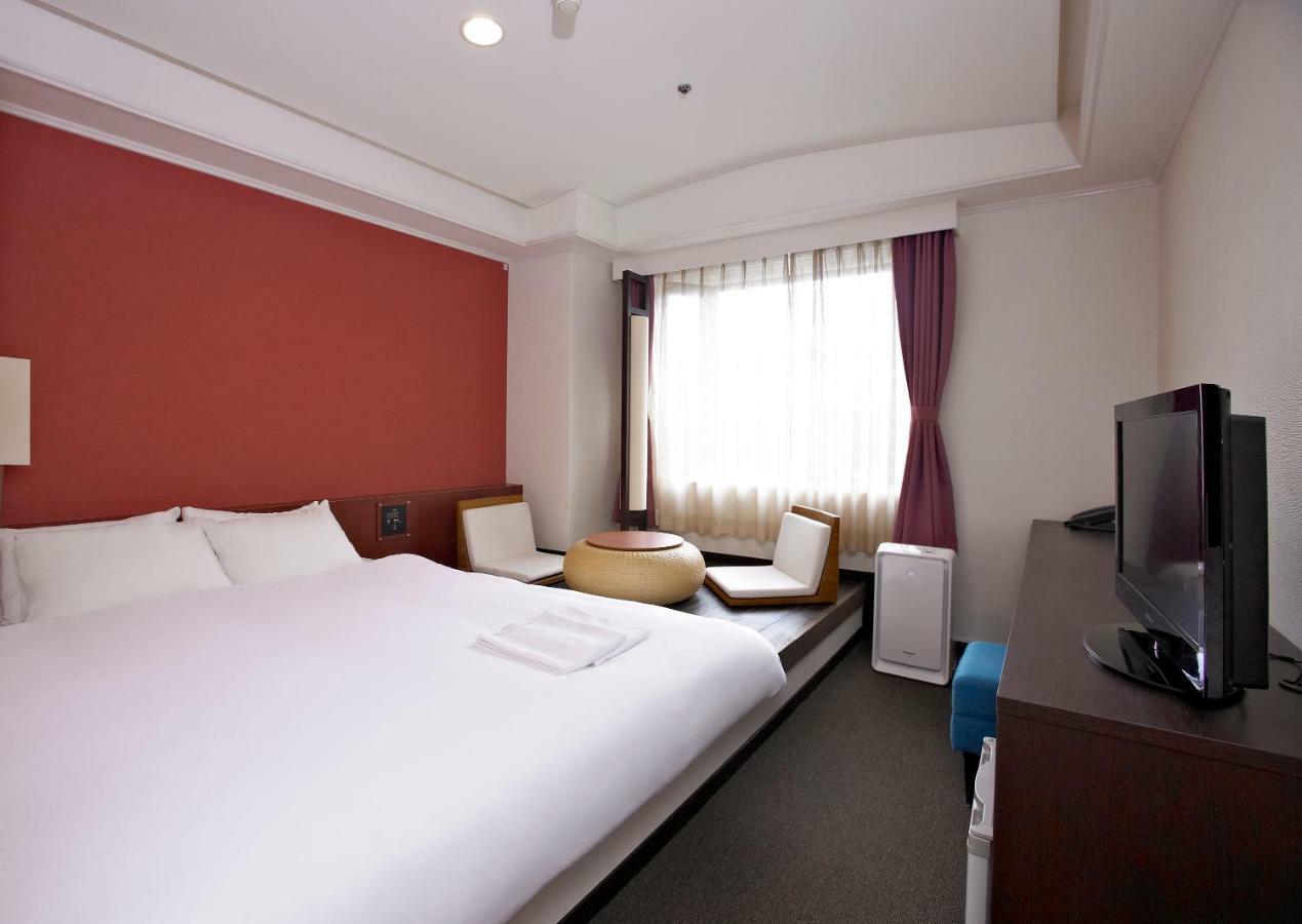 The B Kyoto Sanjo Otel Dış mekan fotoğraf